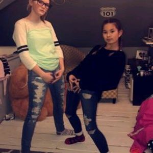 Meet your Posher, Lourdis